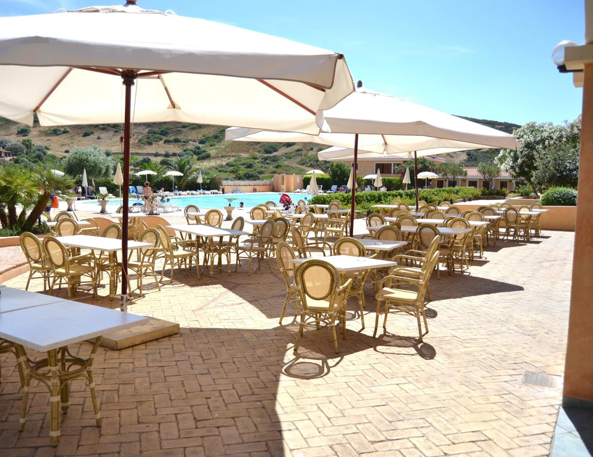 La Fenice Resort Ольбія Екстер'єр фото